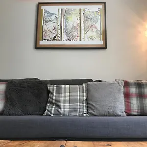 Heart Of Flat Apartment EDI