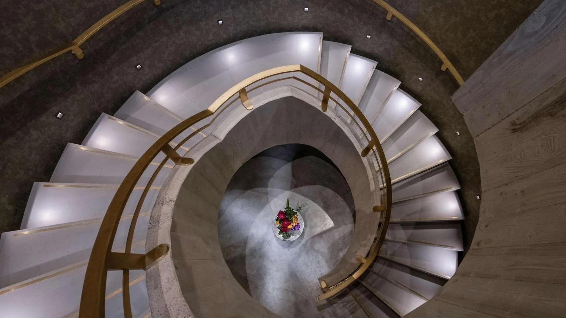 Lincoln Plaza Hotel London, Curio Collection By Hilton