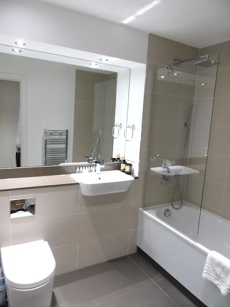 Lincoln Plaza Hotel London, Curio Collection By Hilton